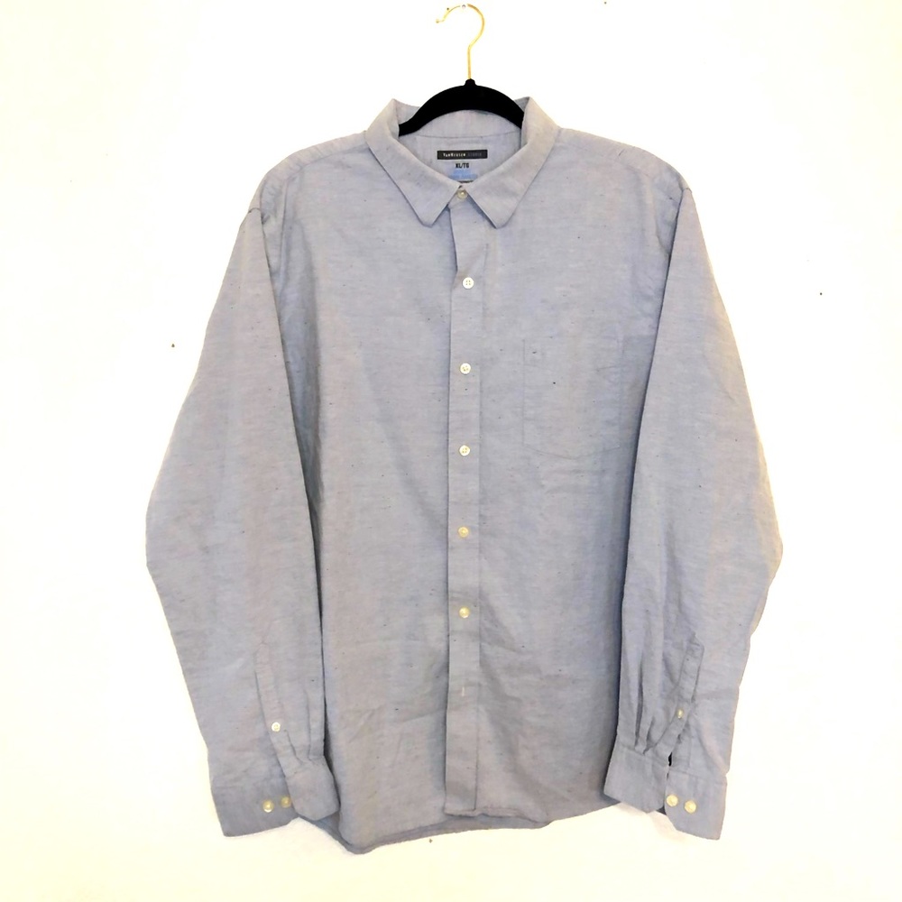 5 for $25 ⭐️Van Heusen Studio Chambray Shirt